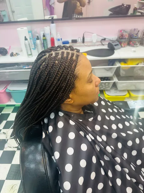 Giselle's African Hair Braiding